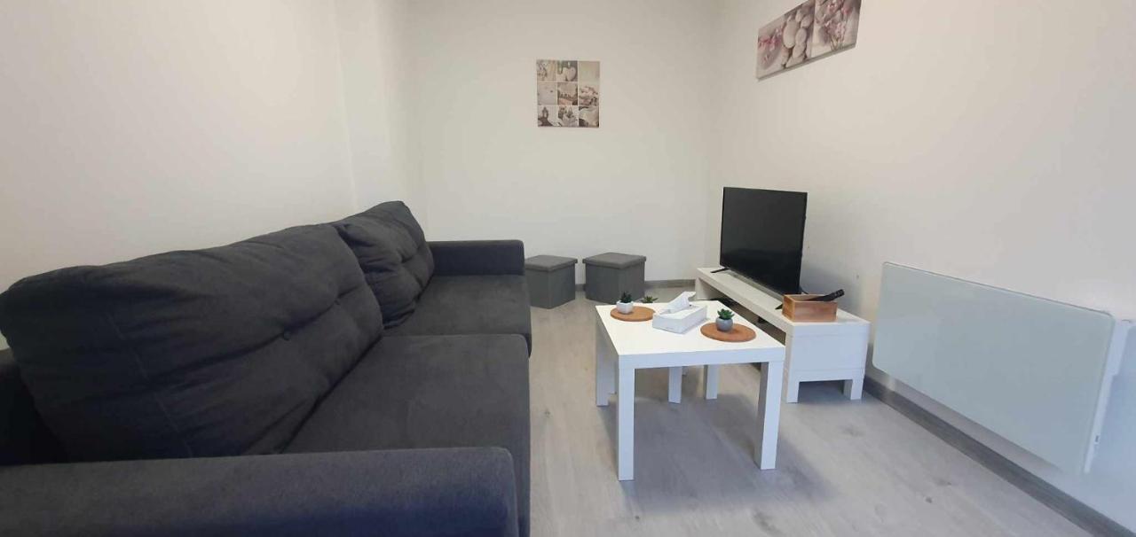 Maison A 500 M Du Lac Ardres Екстер'єр фото